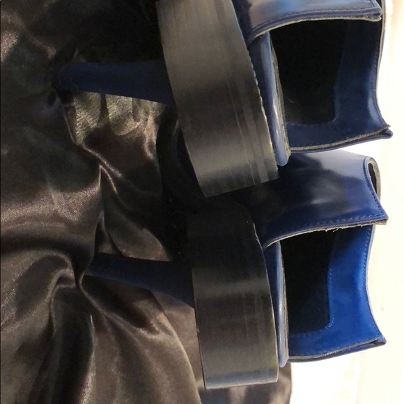 Acne Studios mule in heels - Picture 3 of 5